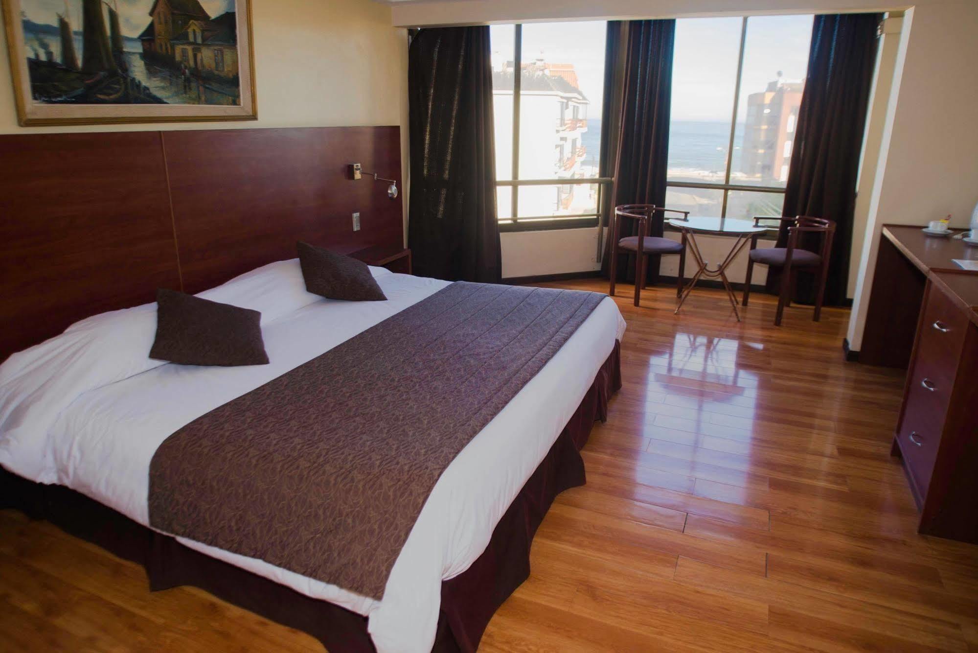Pieros Hotel Vina del Mar Esterno foto
